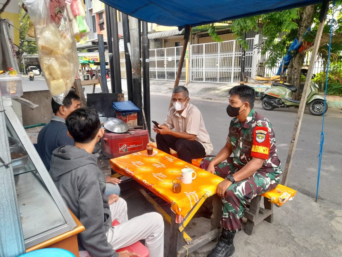 Pererat Silaturahmi, Babinsa Sertu Rusnanto Gelar Komsos Dengan Warga Binaan