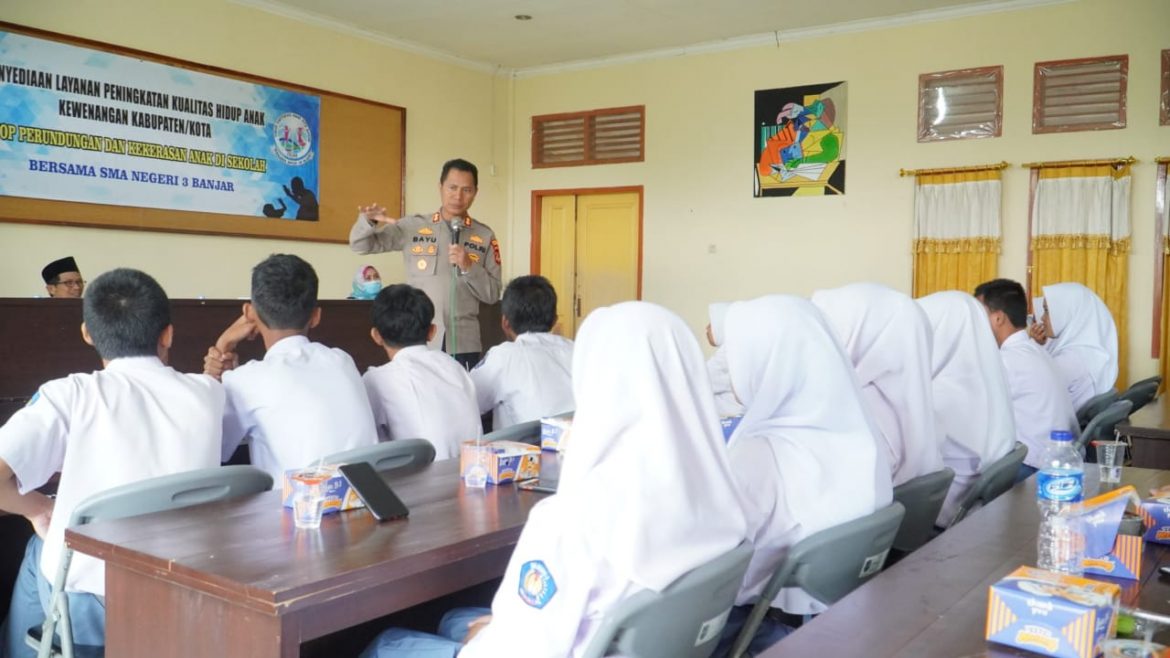 Antisipasi Terjadinya Perundungan, Kapolres Banjar Berikan Penyuluhan Kepada Siswa-siswi SMAN 3 Kota Banjar