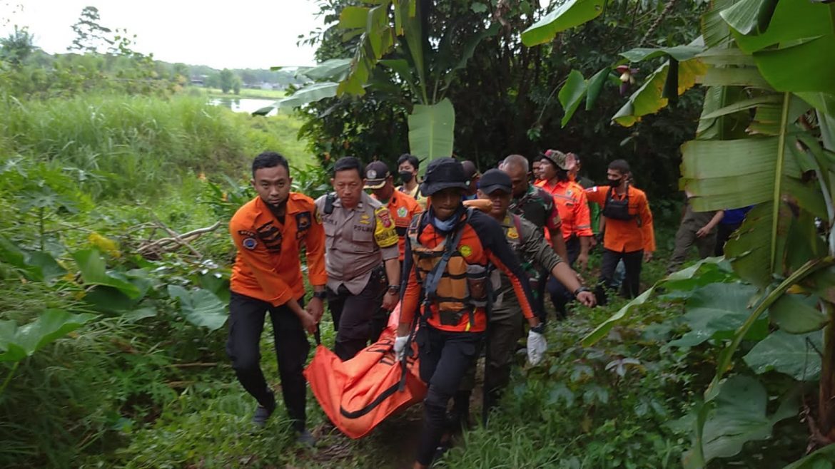Pelajar SMK Yang Tenggelam di Danau Bonardo, Berhasil di Temukan Polsek Cileungsi dan Tim Gabungan