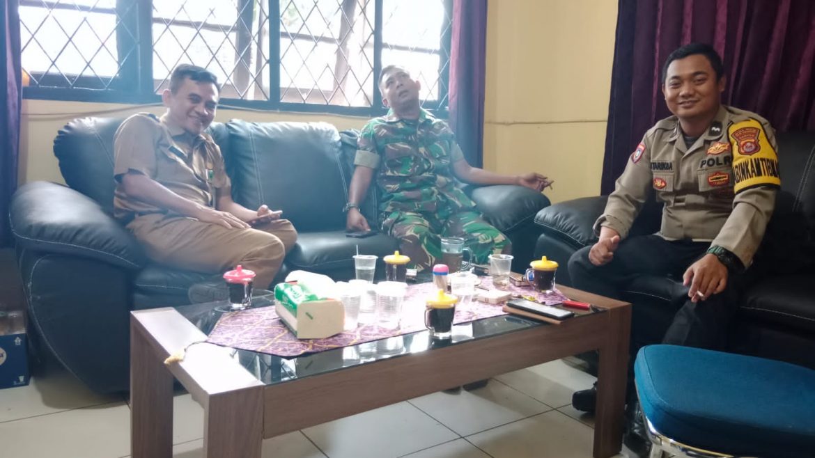 Jajaran Koramil 14/PNG Lakukan Serbuan Teritorial di Wilayahnya