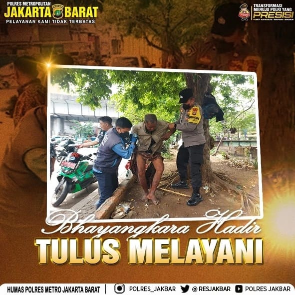 Apresiasi Untuk Babinkamtibmas Polsek Tambora Sangat Perduli Memberikan Pertolongan Kepada Tunawisma Yang Sakit Di Jalan Perniagaan