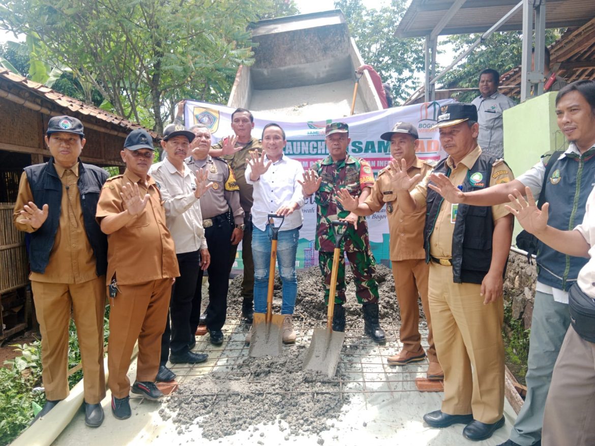 Launching Samisade 2022 Tahap 1 Betonisasi Jalan Desa Lulut Kecamatan Klapanunggal Kabupaten Bogor