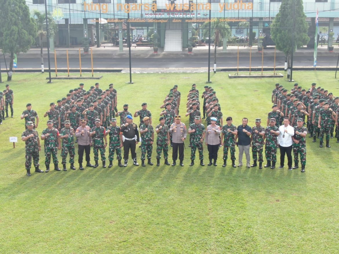 Apel Gabungan Jajaran TNI Polri