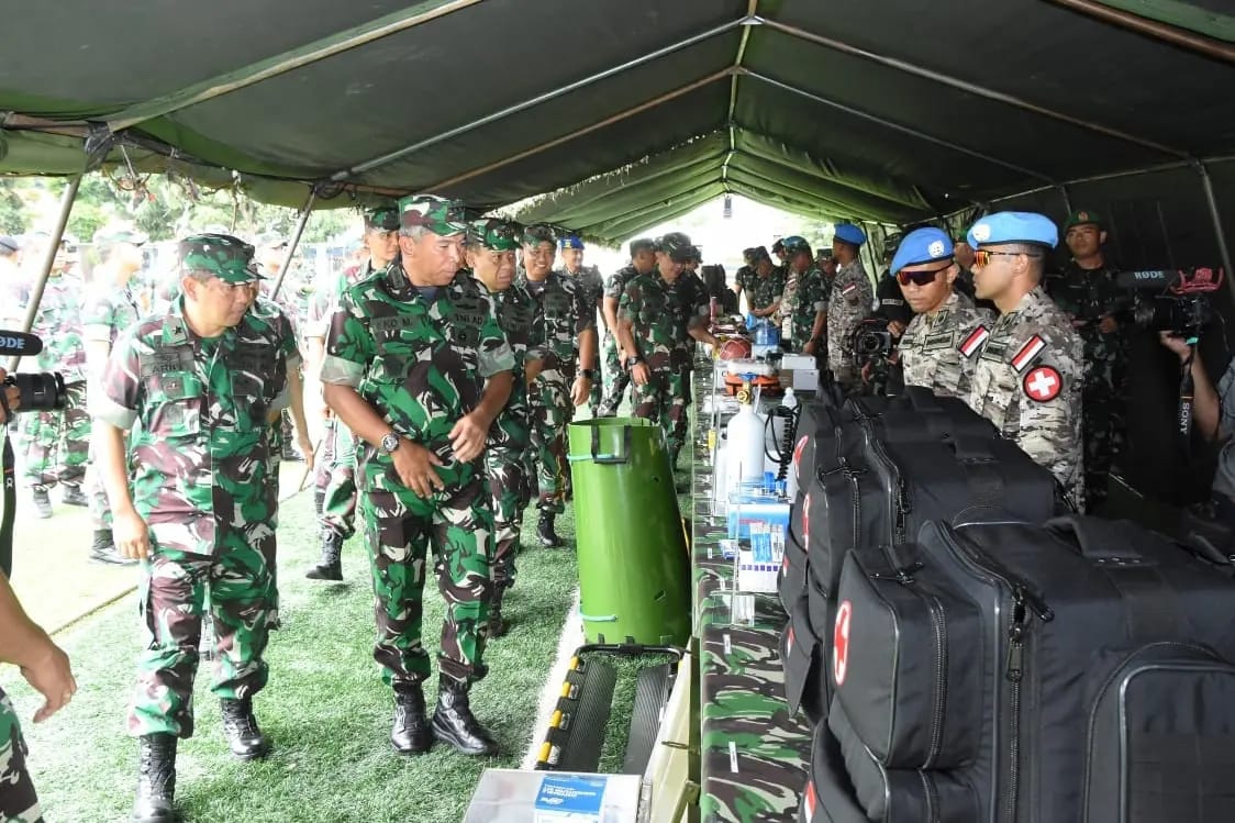 Kasum TNI Tinjau Kesiapan Satgas Kizi TNI Konga XXXVII-I Minusca Car
