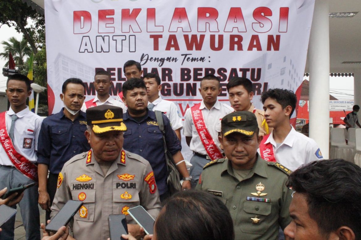 Kasdim 0507/Bekasi Bersama Unsur Forkopimda Ikuti Kegiatan Deklarasi Anti Tawuran Pelajar Kota Bekasi