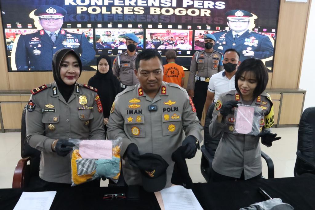 Polsek Klapanunggal Berhasil Mengamankan Kakek Setelah Beredarnya Video Pencabulan Terhadap Anak Di Bawah Umur