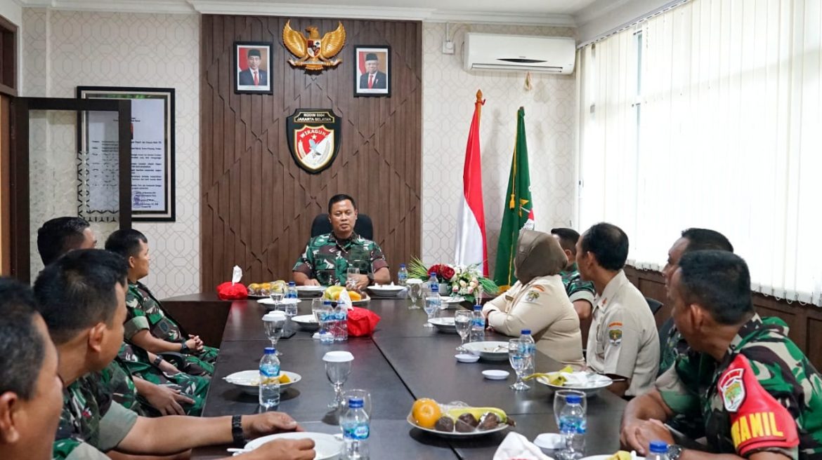 Pangdam Jaya Ngobrol Bareng Anggota Kodim 0504/JS