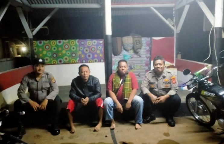 Polres Ciamis: Personel Polsek Sukadana Guna Memberikan Rasa Aman Kepada Warga Menggelar Patroli Dialogis