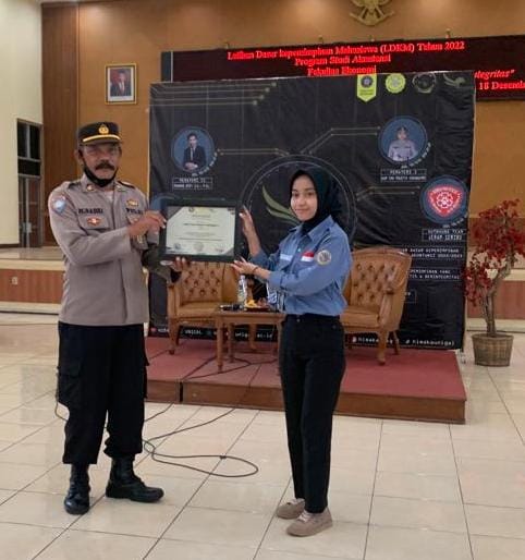 KBO Sat Binmas Polres Ciamis Berikan Materi  LDKM Kepada 100 Orang Mahasiswa Fakultas Ekonomi Unigal Ciamis