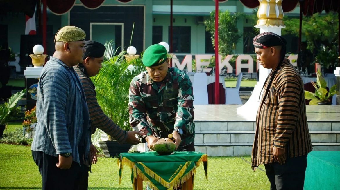 Pangdam Jaya Pimpin Penutupan Peleton Beranting Yudha Wastu Pramuka