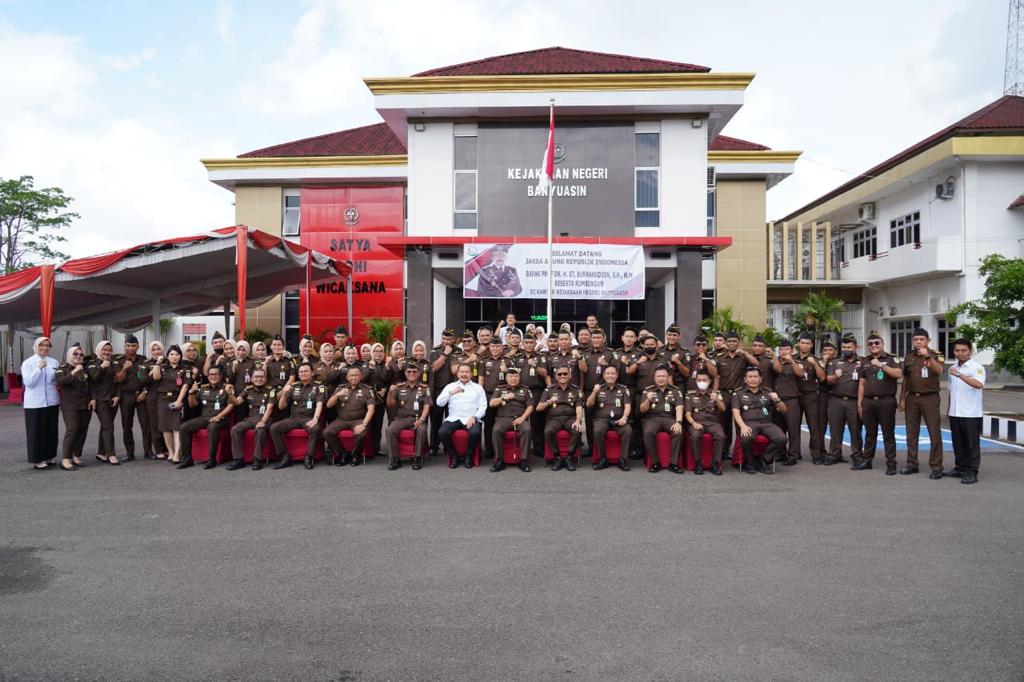 Jaksa Agung ST Burhanuddin Mengunjungi Kejaksaan Negeri Banyuasin