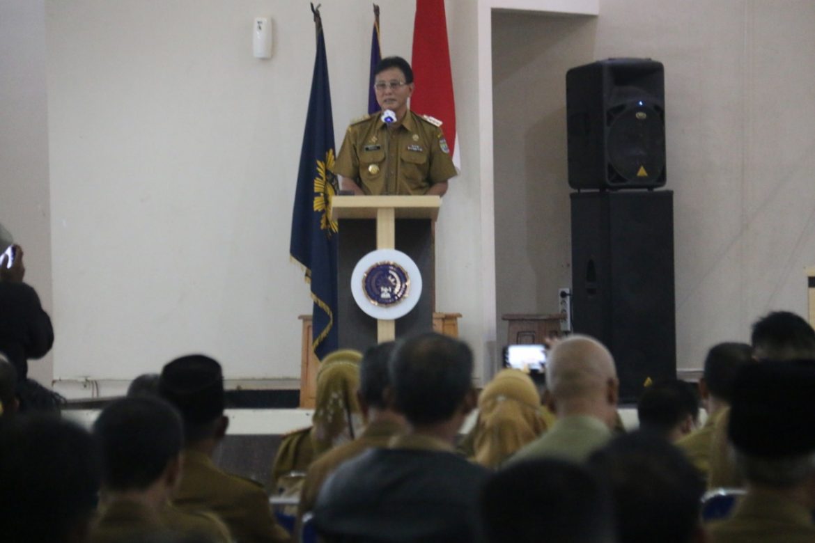 Bupati Ciamis Hadiri Sosialisasi Pembentukan Badan Ad Hoc Panitia Pemungutan Suara (PPS) Pemilu dan Pilkada Serentak Tahun 2024