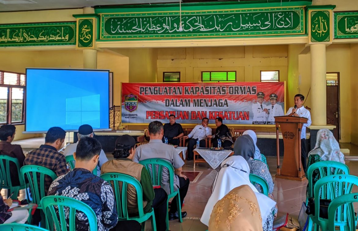 Wujudkan Persatuan dan Kesatuan, Bakesbangpol Ciamis Berikan Penguatan Kepada Organisasi Masyarakat