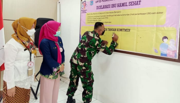 Babinsa Koramil 05/Cpt Hadiri Peringati Hari Ibu Dan Deklarasi Gebyar Ibu Hamil Sehat