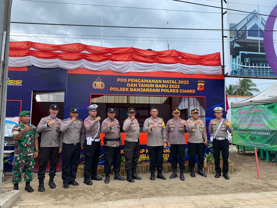 Pastikan Kesiapan Anggota Wakapolda Jabar Pantau Pospam Nataru 2023 Banjarsari Polres Ciamis