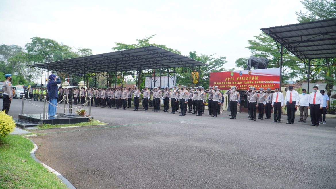 Jelang Malam Tahun Baru, Personel Gabungan di Kota Banjar Melaksanakan Apel Kesiapan Pengamanan