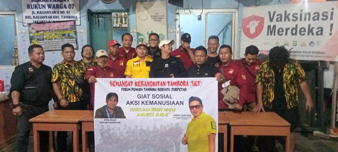 Ketua AMPG Bersama Ketum FORPETAB Dan Ketua FWJI Jakarta Barat Berikan Bantuan Korban Musibah Kebakaran