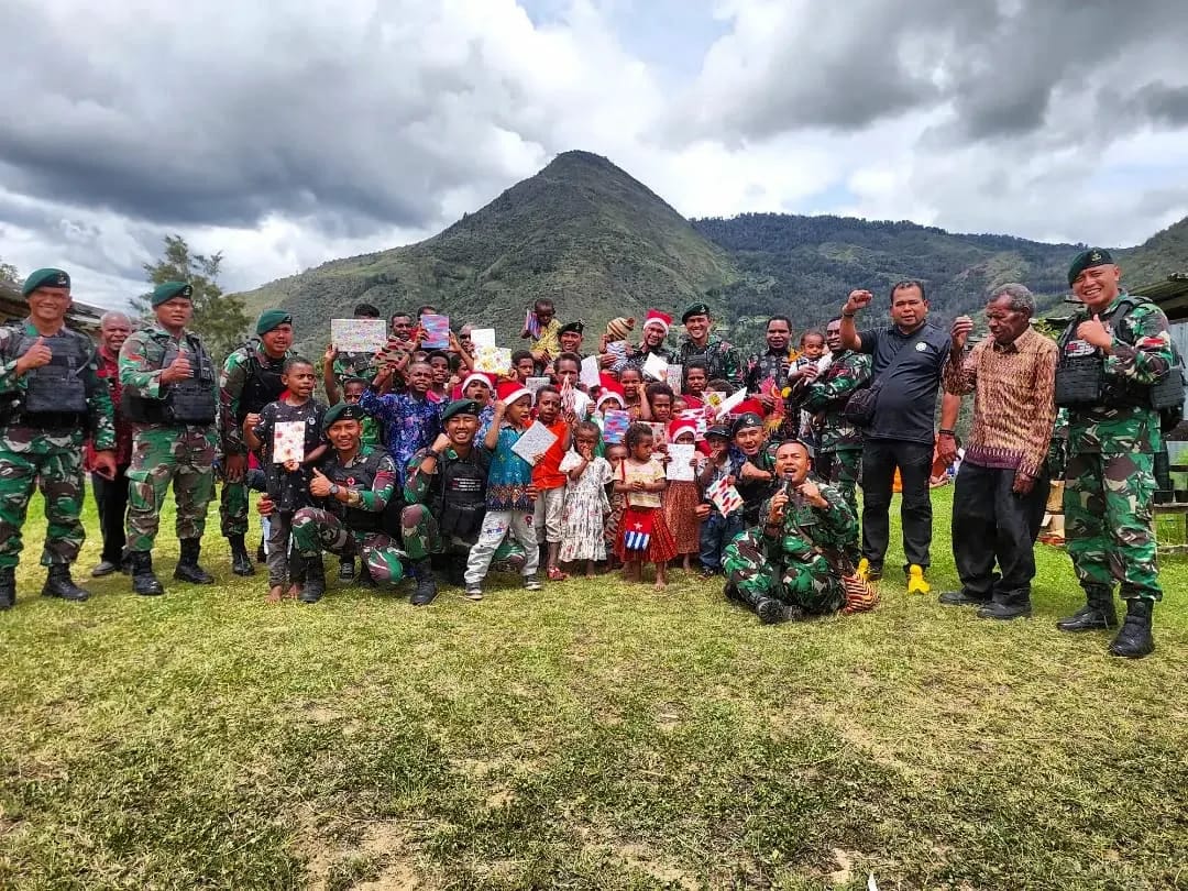 Awali Tahun 2023, Satgas Yonif Mekanis 203/AK adakan Ibadah bersama Masyarakat Distrik Pirime