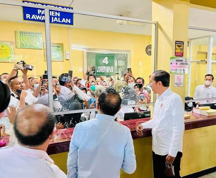 Tiba di Pekanbaru, Presiden Langsung Tinjau RSUD Arifin Achmad