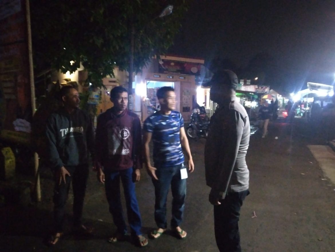 Polri Tidak Mengenal Lelah Dalam Memberikan Rasa Aman Pada Masyarakat: Personel Samapta Polres Banjar Secara Mobile Menggelar Patroli Dialogis