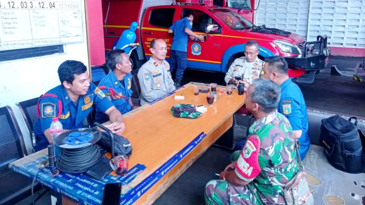 Pererat Silaturahmi, Babinsa Koramil 03/GP Serda Rubiyanta Komsos Bersama Tiga Pilar