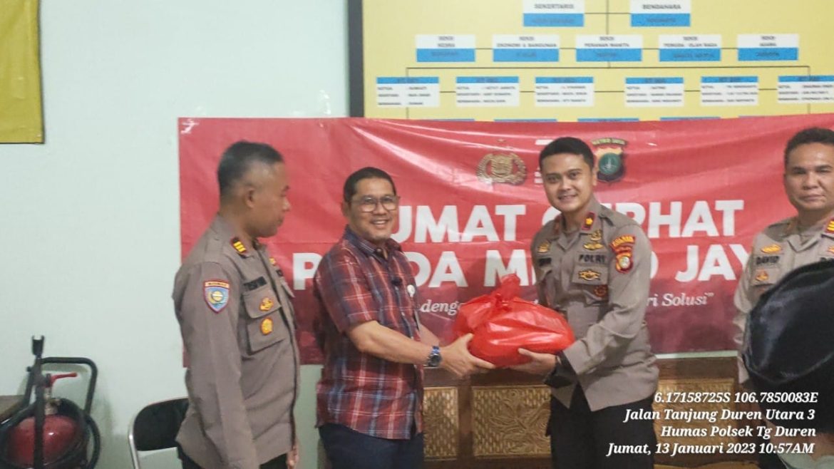 Polsek Tanjung Duren Jakarta Barat Melaksanakan Kegiatan Jumat Curhat Bersama Masyarakat
