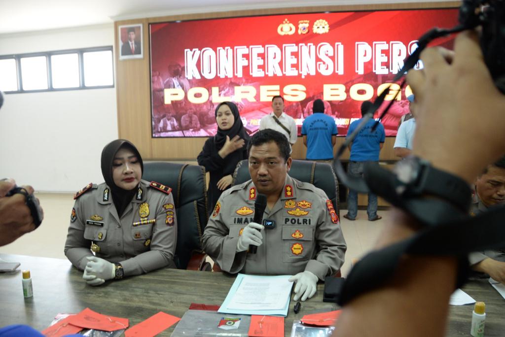 Konperensi Pers Polres Bogor : Pelaku Pemerasan Berkedok Sebagai Awak Media di Amankan Polsek Leuwiliang Polres Bogor