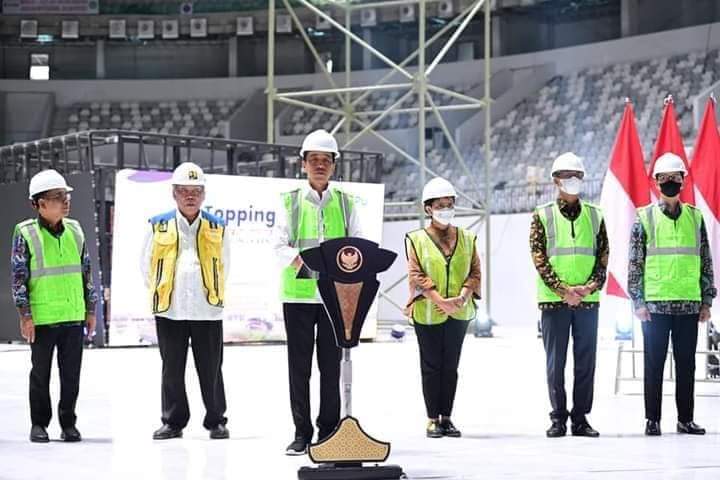 •Presiden Jokowi Lakukan Topping Off Indoor Multifunction Stadium (IMS) Gelora Bung Karno•