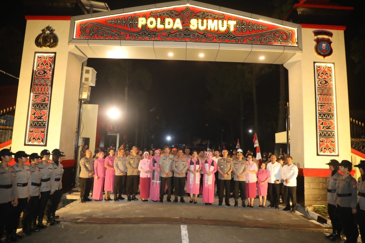 Gerbang Pengabdian Dhira Brata Bikin Markas Polda Sumut Tampil Megah dan Beribawa