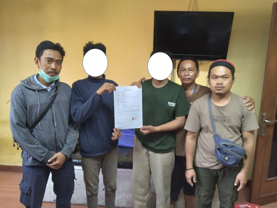 Di Latar belakangi Urusan Wanita ,Dua Bocah Pelajar SMP Janjian Berkelahi Menggunakan Sajam