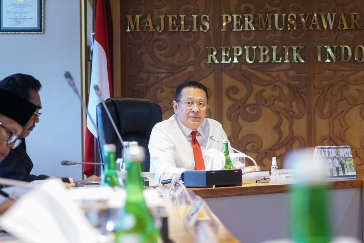 Rapim Awal Tahun MPR RI, Bamsoet: MPR RI Akan Masifkan Vaksinasi Ideologi melalui Sosialisasi Empat Pilar MPR RI di Tahun 2023