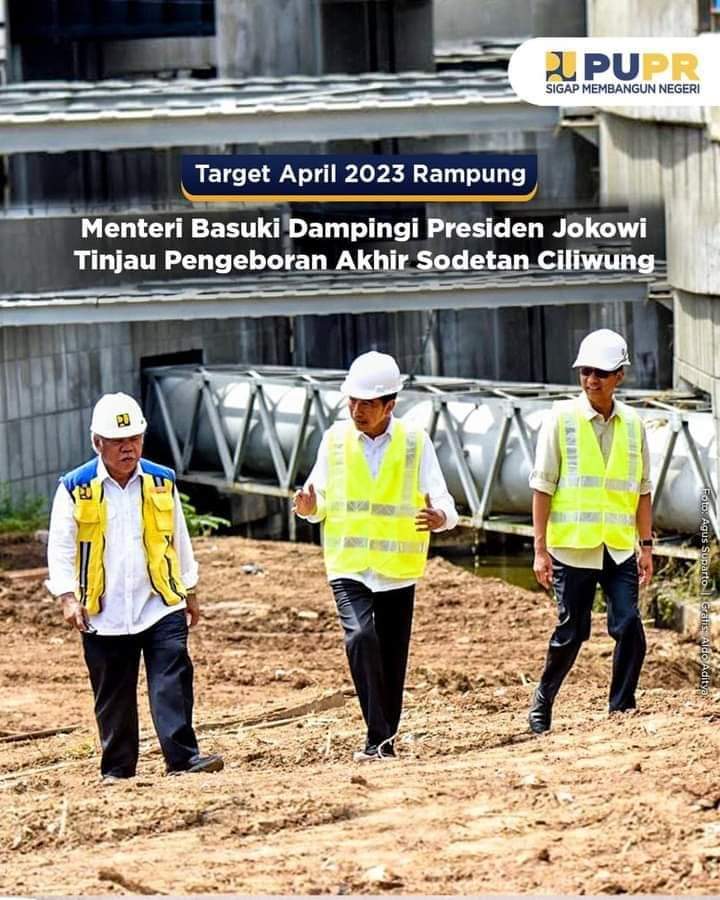 Target April 2023 Rampung, Menteri Basuki Dampingi Presiden Jokowi Tinjau Pengeboran Akhir Sodetan Ciliwung