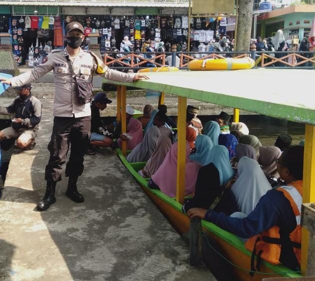 Antisipasi Gangguan Kamtibmas, Polsek Panjalu Monitoring Kegiatan di Situ Lengkong Panjalu