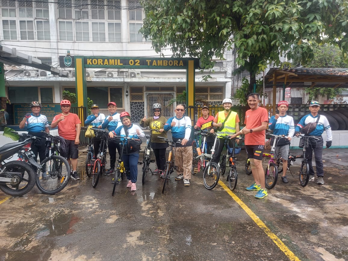 Bentuk Kebersamaan dan Sinergitas,Danramil 02/TB Gelar Gowes Sehat Bersama Warga Binaan