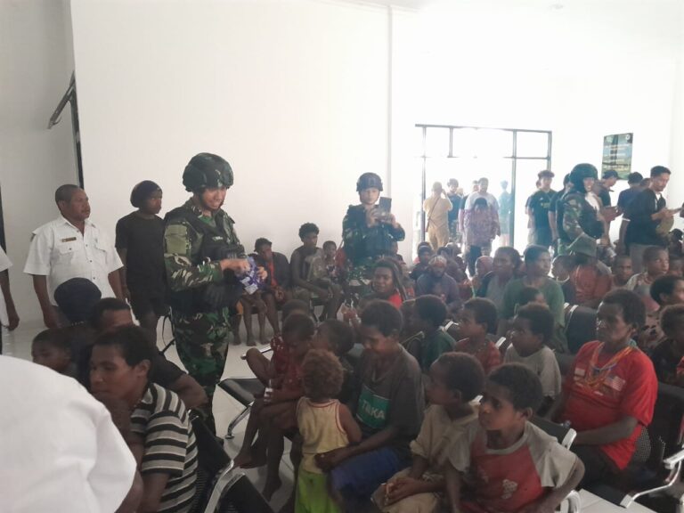 Berjalan Selama 5 Hari, 167 Masyarakat Paro Nduga Berhasil Dieksekusi TNI Polri