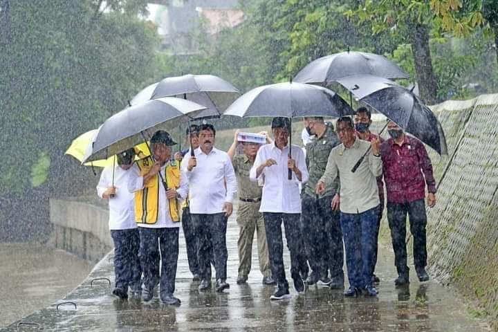 Tinjau Proyek Normalisasi Kali Ciliwung, Presiden: Segera Kita Lanjutkan Kembali