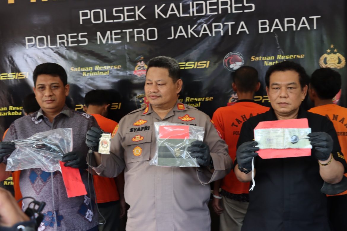 Unit Reskrim Polsek Kalideres Jakarta Barat Berhasil Menangkap Komplotan Polisi Gadungan