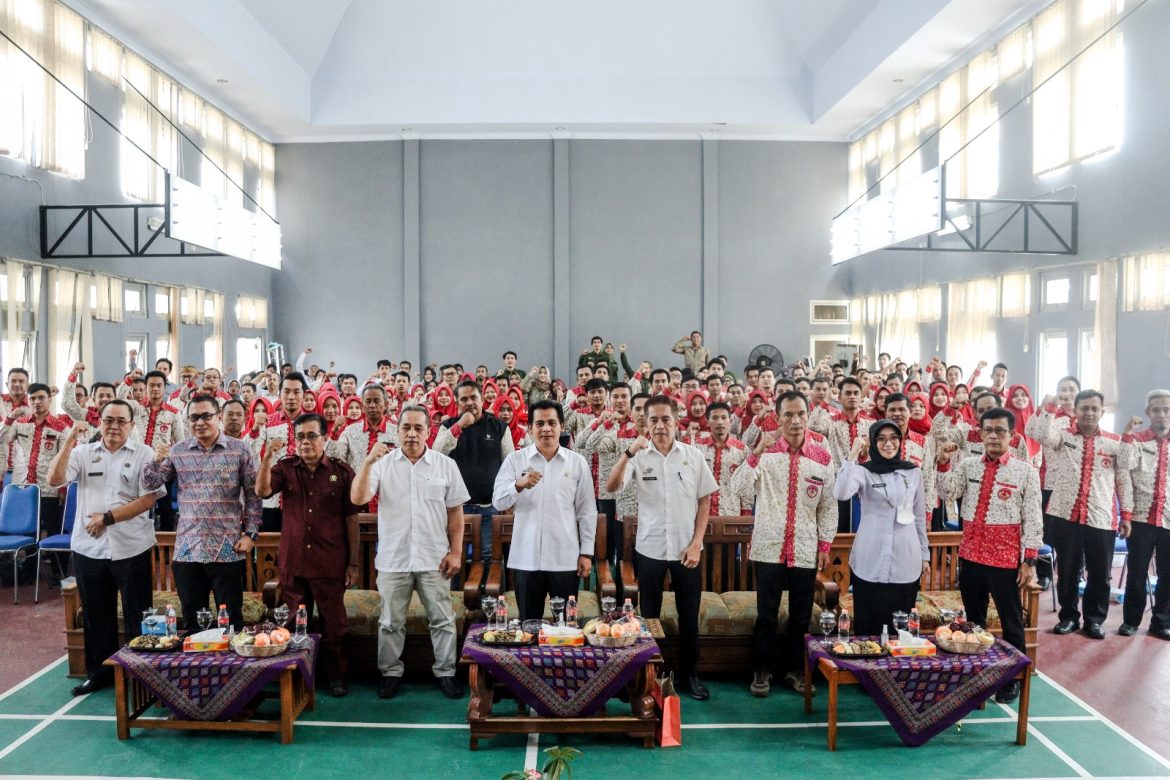 Wabub Ciamis Hadiri Pengukuhan DPC Perhiptani: Peran Penyuluh Sangat Strategis Sebagai Ujung Tombak Kemajuan Pertanian