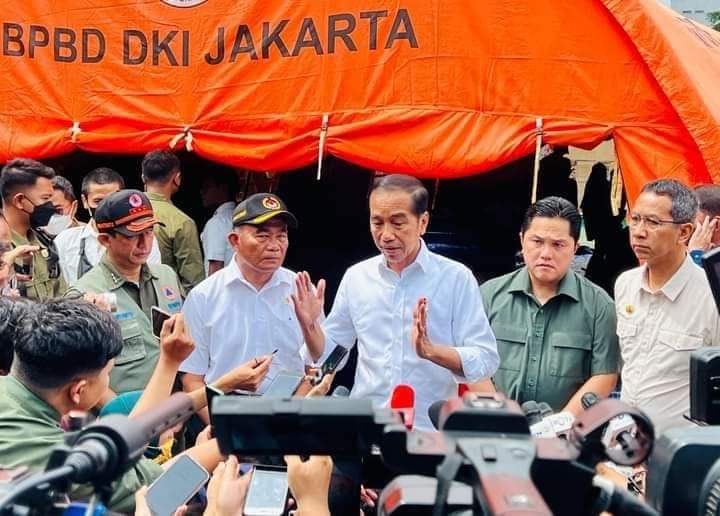 Presiden Instruksikan Jajaran Segera Cari Solusi Terkait Kebakaran TBBM Pertamina Plumpang