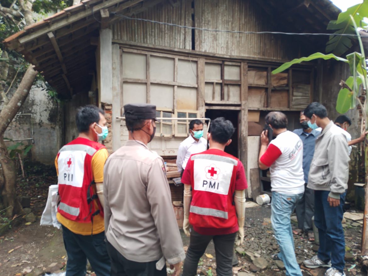 Lansia Ditemukan Meninggal, Polsek Ciamis Polres Ciamis Segera Datangi TKP