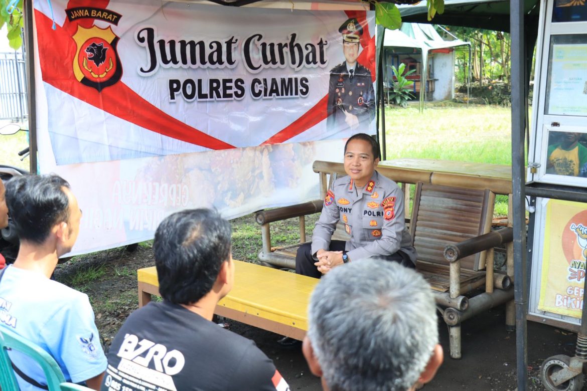 Jumat Curhat, Kapolres Ciamis Ajak Pengemudi Ojek Jaga Kondusifitas dan Tertib Berlalu Lintas