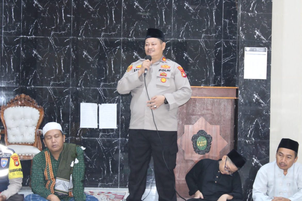 Shubuh Keliling, Akp Syafri Wasdar Sampaikan Maklumat Kapolda Metro Jaya dan Beri Edukasi Menjelang Hari Raya Idul fitri 1444h