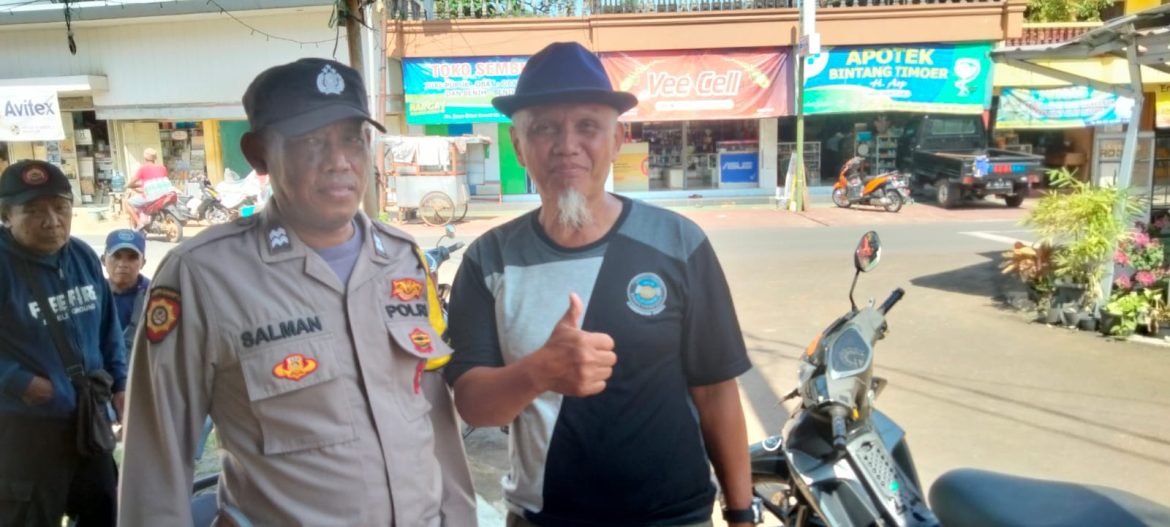 Polsek Sukadana Sambangi Desa Margaharja Berikan Himbauan Jaga Kondusifitas