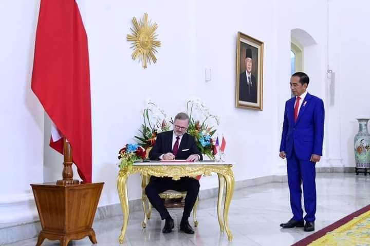 Presiden Jokowi Sambut Kunjungan Resmi PM Petr Fiala di Istana Bogor