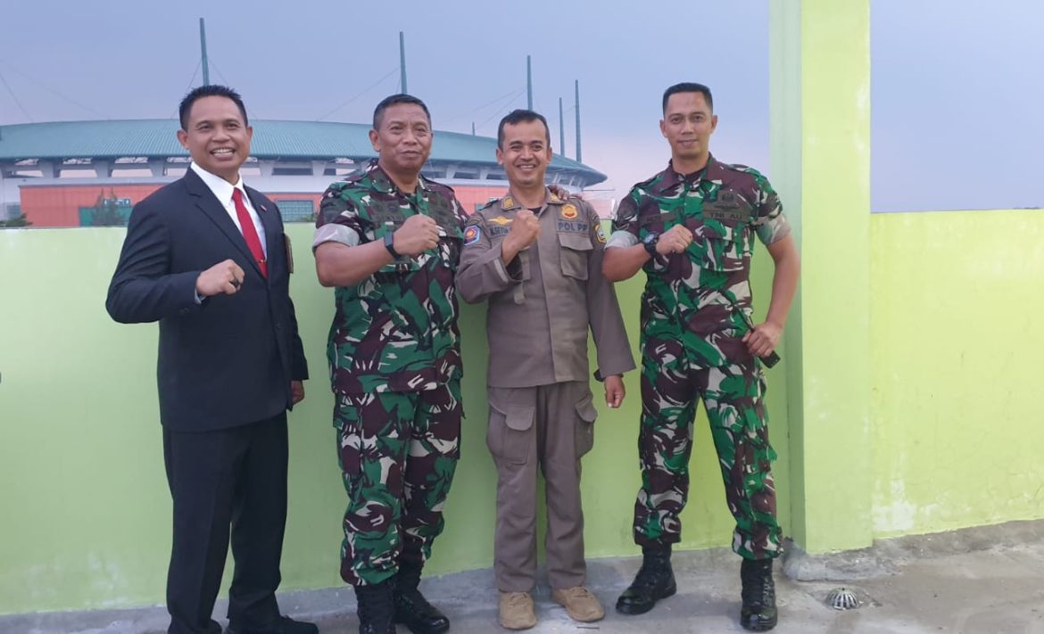 Kepala Staf Komando Garnisun Tetap (Kaskogartap) II/Bdg tinjauKantor Subkogartap Bogor usai melaksanakan tugas dari Istana Bogor.