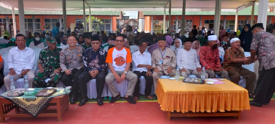 Berikan Rasa Aman, Kapolsek Banjarsari Hadiri Reuni Akbar SMPN 1 Banjarsari