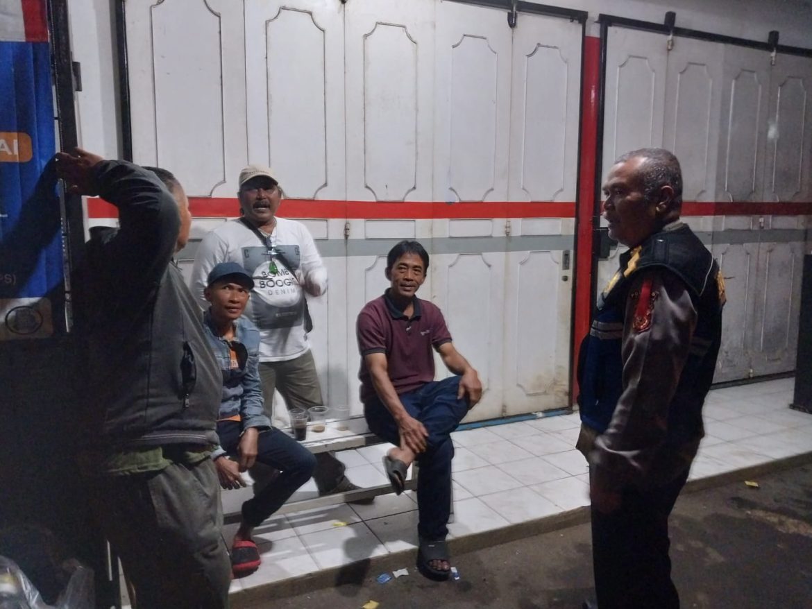 Polsek Panumbangan Sambang ke Warga Sampaikan Himbauan Kamtibmas