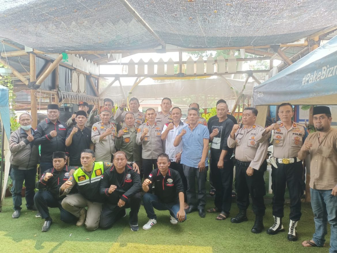 Jajaran Polsek Palmerah Perkuat Sinergitas Dengan Forkopimcam Palmerah Jakarta Barat