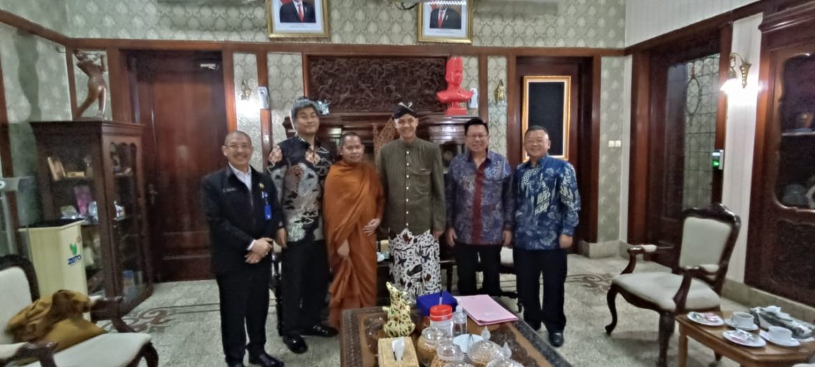 Jelang Peringatan Upacara Waisak Nasional 2023, Panitia Waisak Nasional DPP WALUBI Bertemu Dengan Gubernur Jawa Tengah di Rumah Dinas