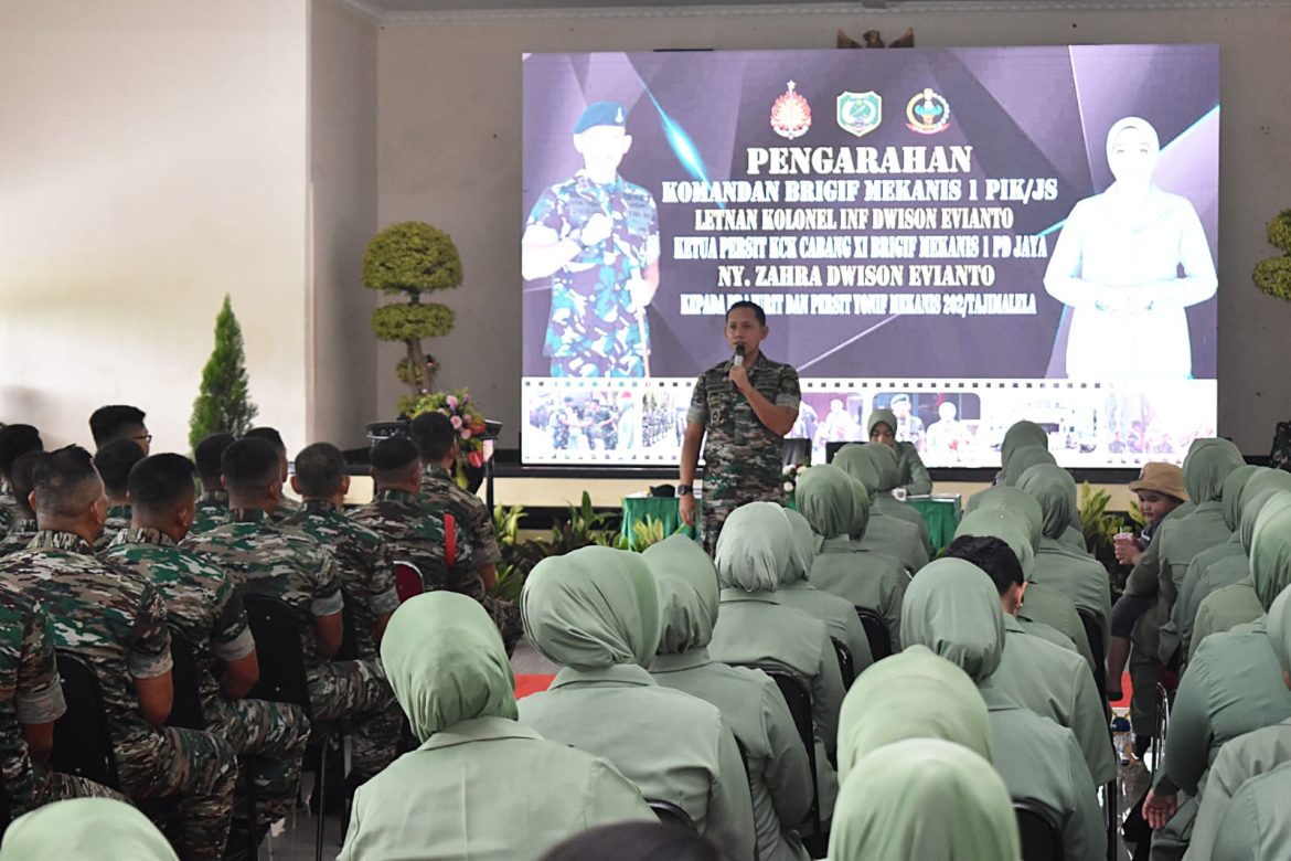 Jangan Pernah Mengeluh Dan Jangan Pernah Menyerah Jadilah Prajurit Petarung Ucap Danbrigif Mekanis 1 PIK/JS